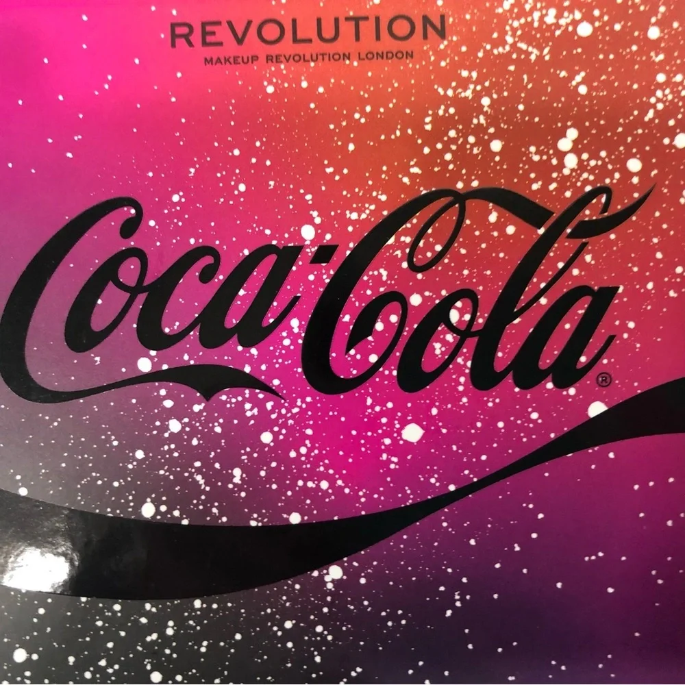 Revolution Coca Cola Mini Shadow Palette NEW